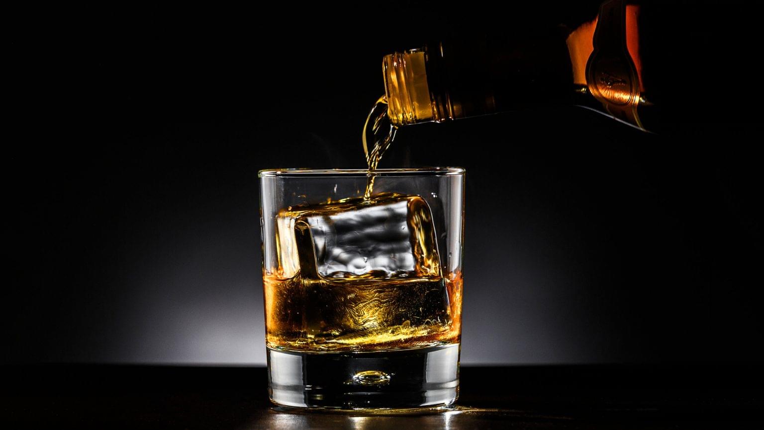 Ice Providers Take Cubes, Craft Cocktails to the Next Level