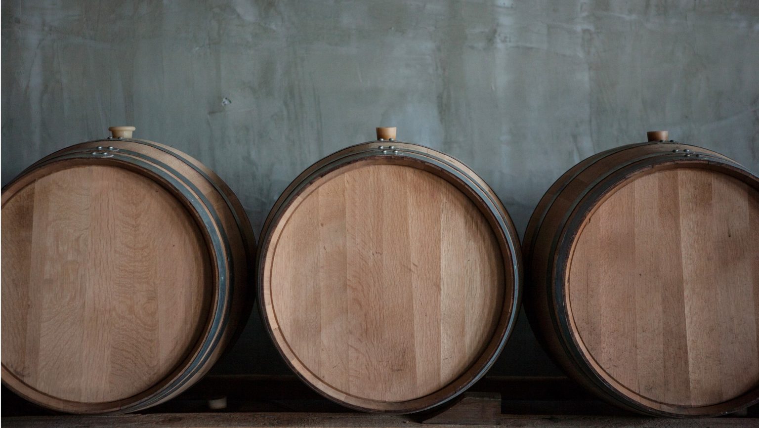 A French Winemaker Explains Why He Refuses to Use Barrels