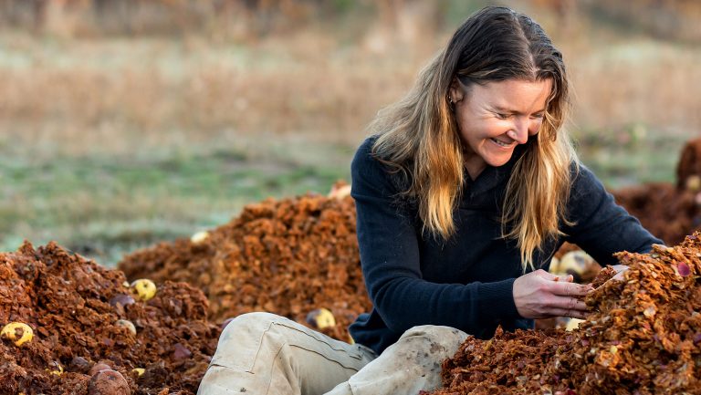 Mimi Casteel studies vineyard soil