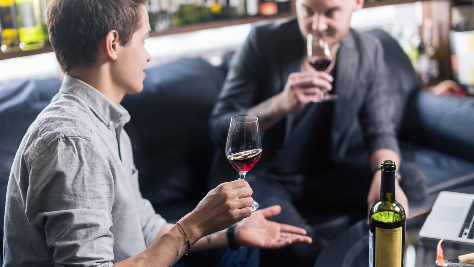 This is how wine representatives can win new customers in the catering and retail sectors