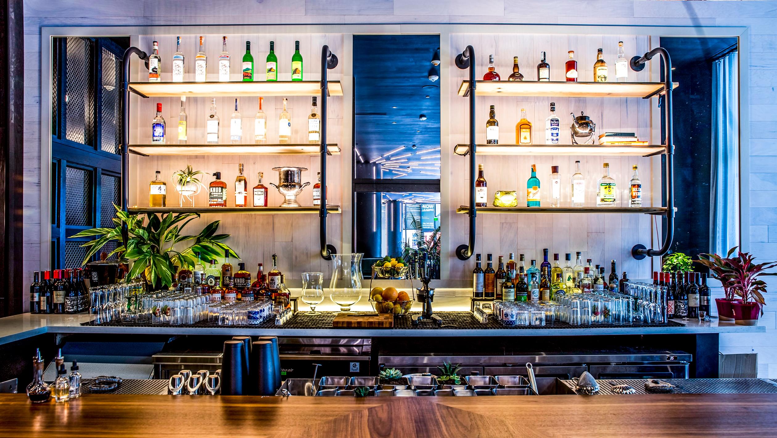 Cocktail Bar Downtown Phoenix