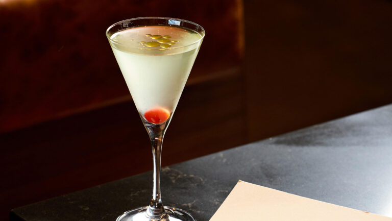 Olive Oil Fat-Washing Is Reshaping Cocktail Culture