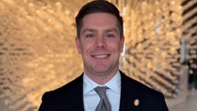 How 4 New Master Sommeliers Earned Their Red Pins
